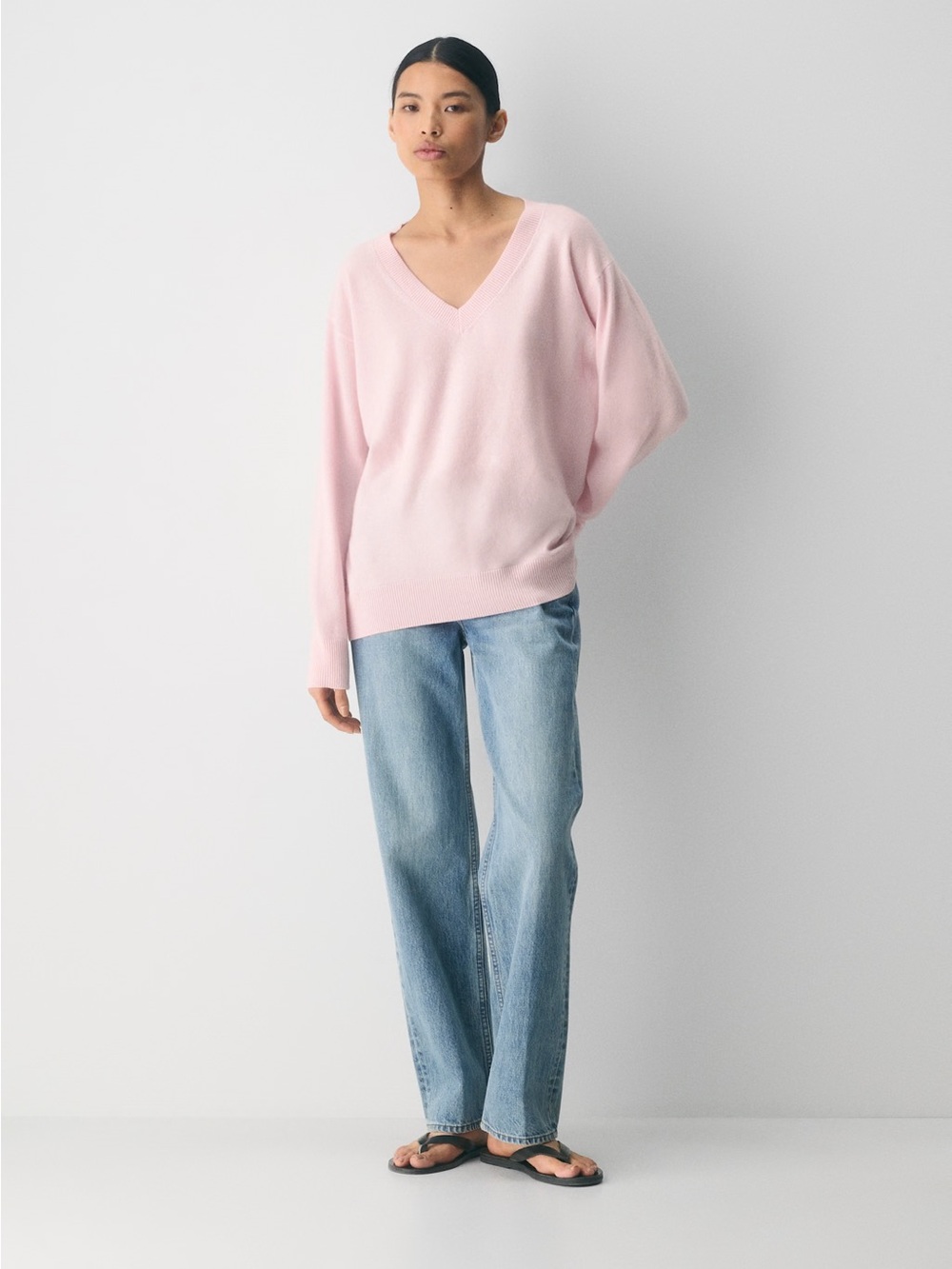 Aritzia Bare Cashmere Composition Sweater villa pink brand new tag nvr worn med!